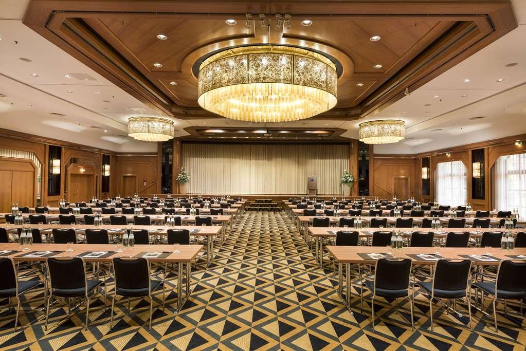 Maritim Hotel Koenigswinter Facilities photo
